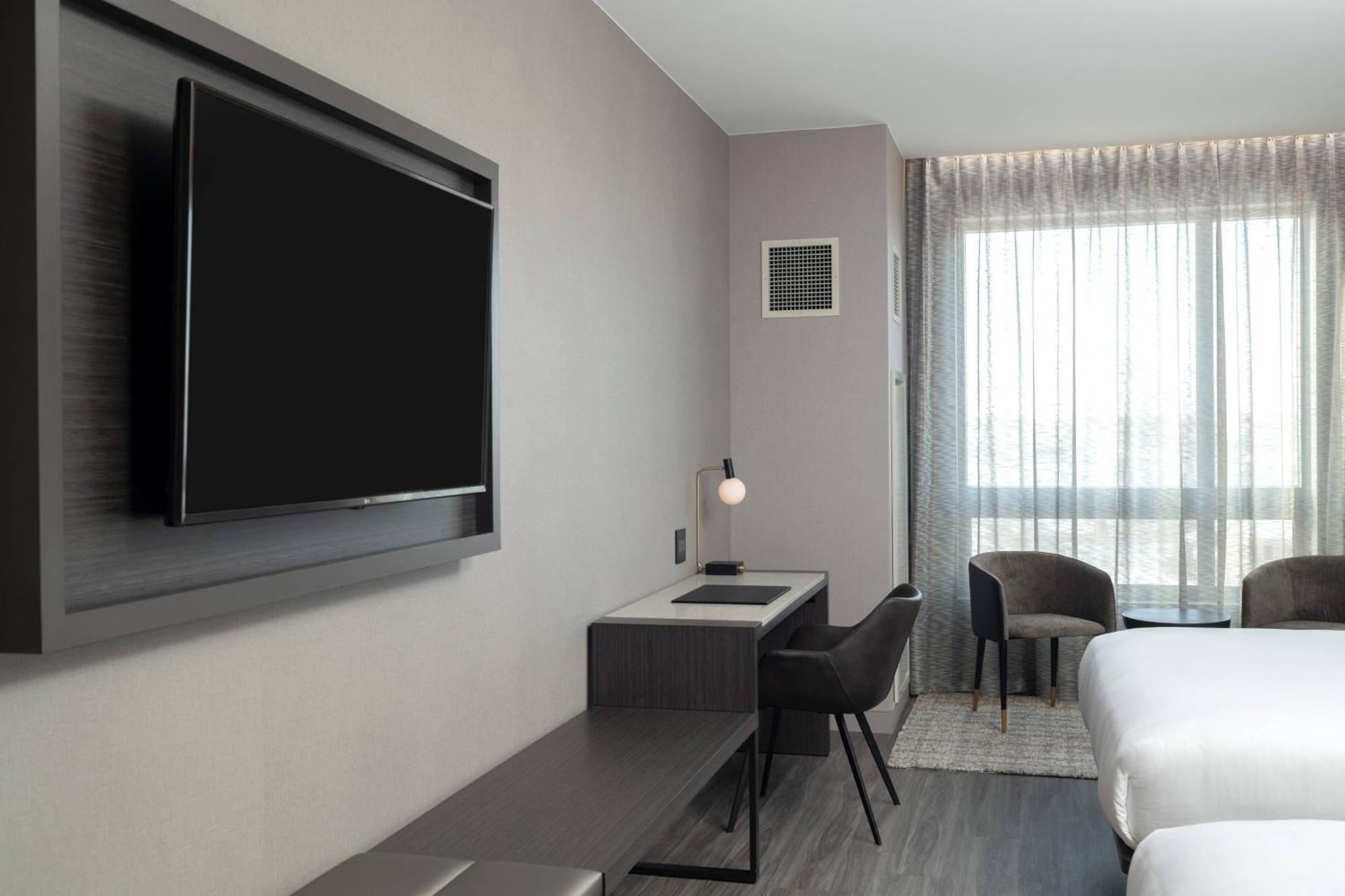 Ac Hotel By Marriott Portsmouth Downtown/Waterfront Exterior foto